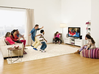 Illustration for article titled The Whole World Looks Silly Playing Kinect